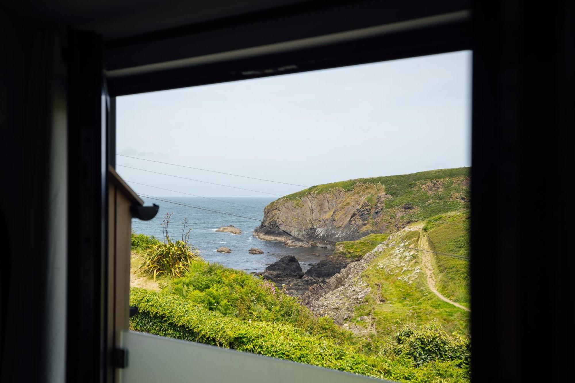 Cliff-Top Cottage On Coast Path W/Panoramic Views Trevine Εξωτερικό φωτογραφία